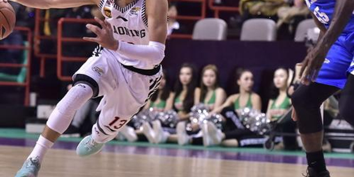 除了战术上 除了战术上