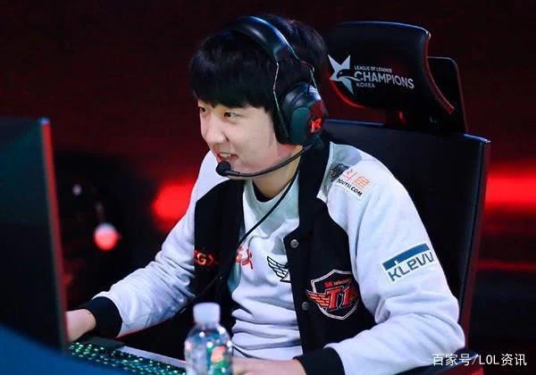 不断优化自 不断优化自