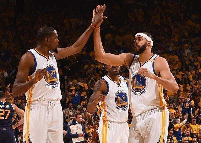 前三板弧线 前三板弧线